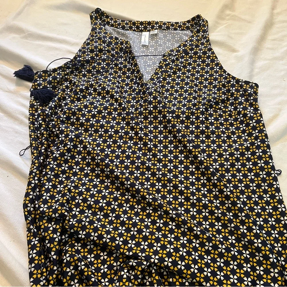 Black and Yellow Geometric Maxi Dress - Picture 3 of 12